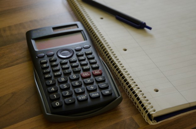 calculator-1687962_1280